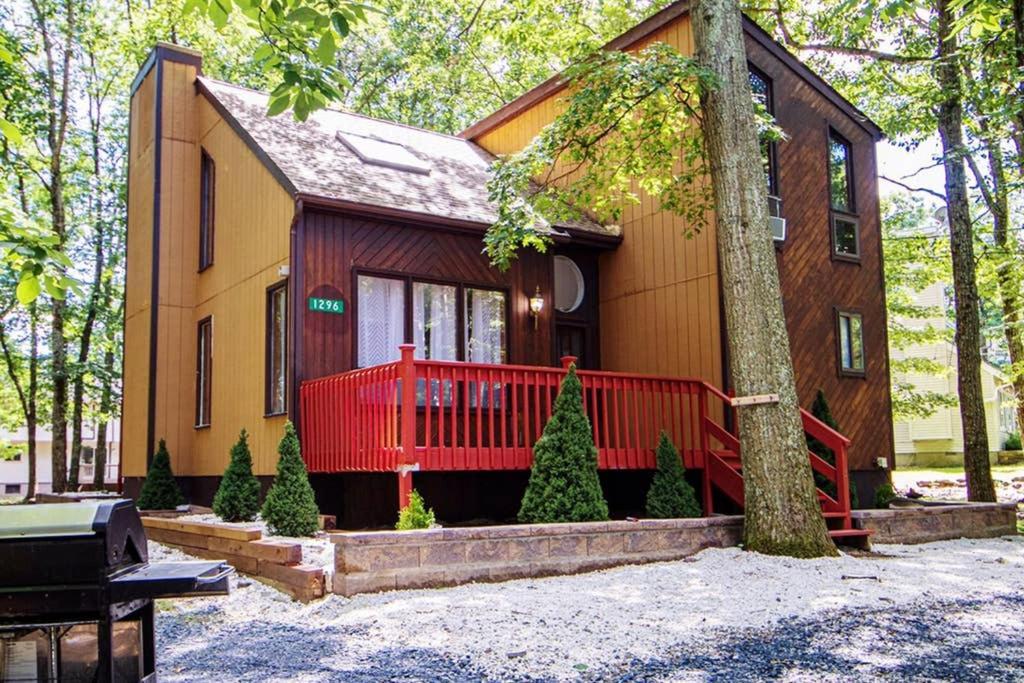 Entire 3 Bedroom Adventure Chalet, Near The Best Of The Poconos Іст-Страудсберг Екстер'єр фото